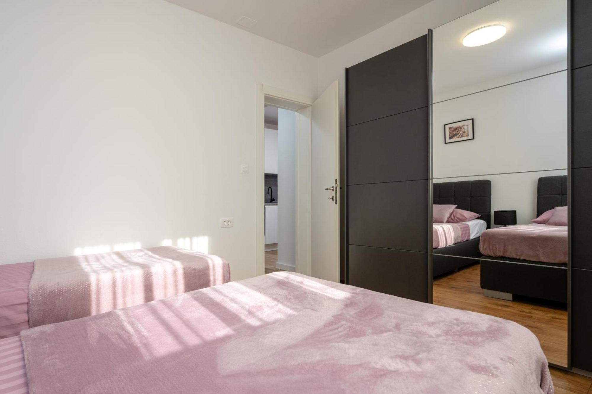 Apartment Ivi Trogir Zewnętrze zdjęcie